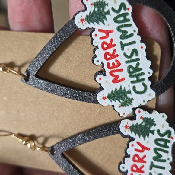 Handmade Christmas Earrings Wooden Merry Christmas - Picture 3 of 3
